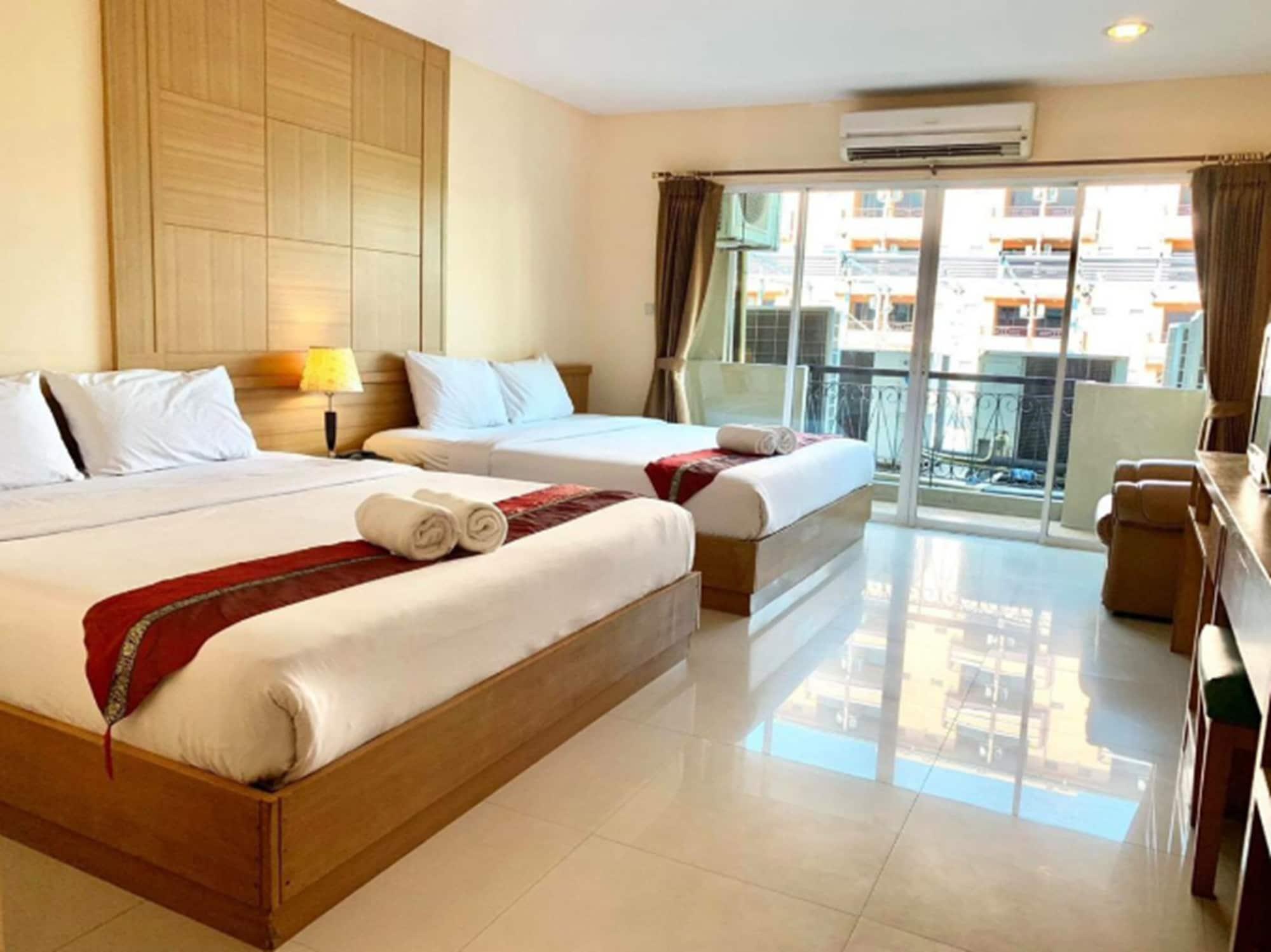 Metro Point Bangkok Hotell Exteriör bild